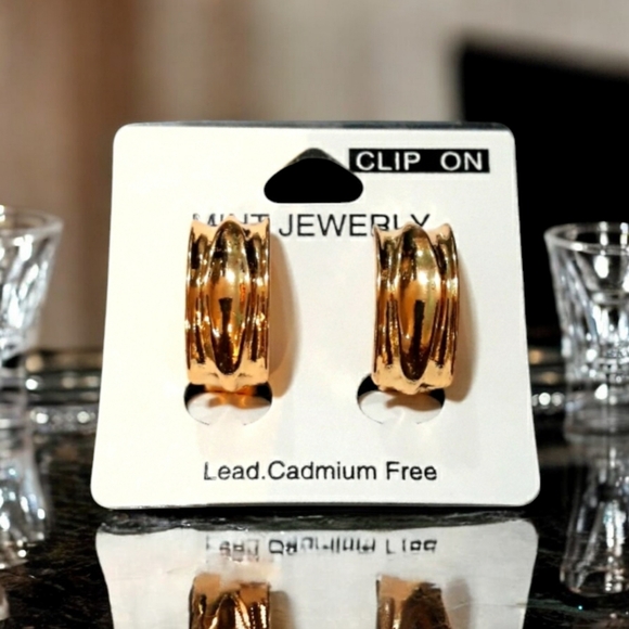 Mint Jewelry - Free Clip On Gold Earrings